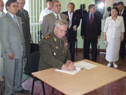 Соболезнования выражает генерал В.Варенников