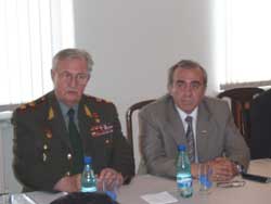 Генерал В. Варенников вместе с Г.Агасаряном